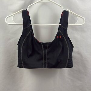 Under Armour Sports Bra Heat Gear 34D Black